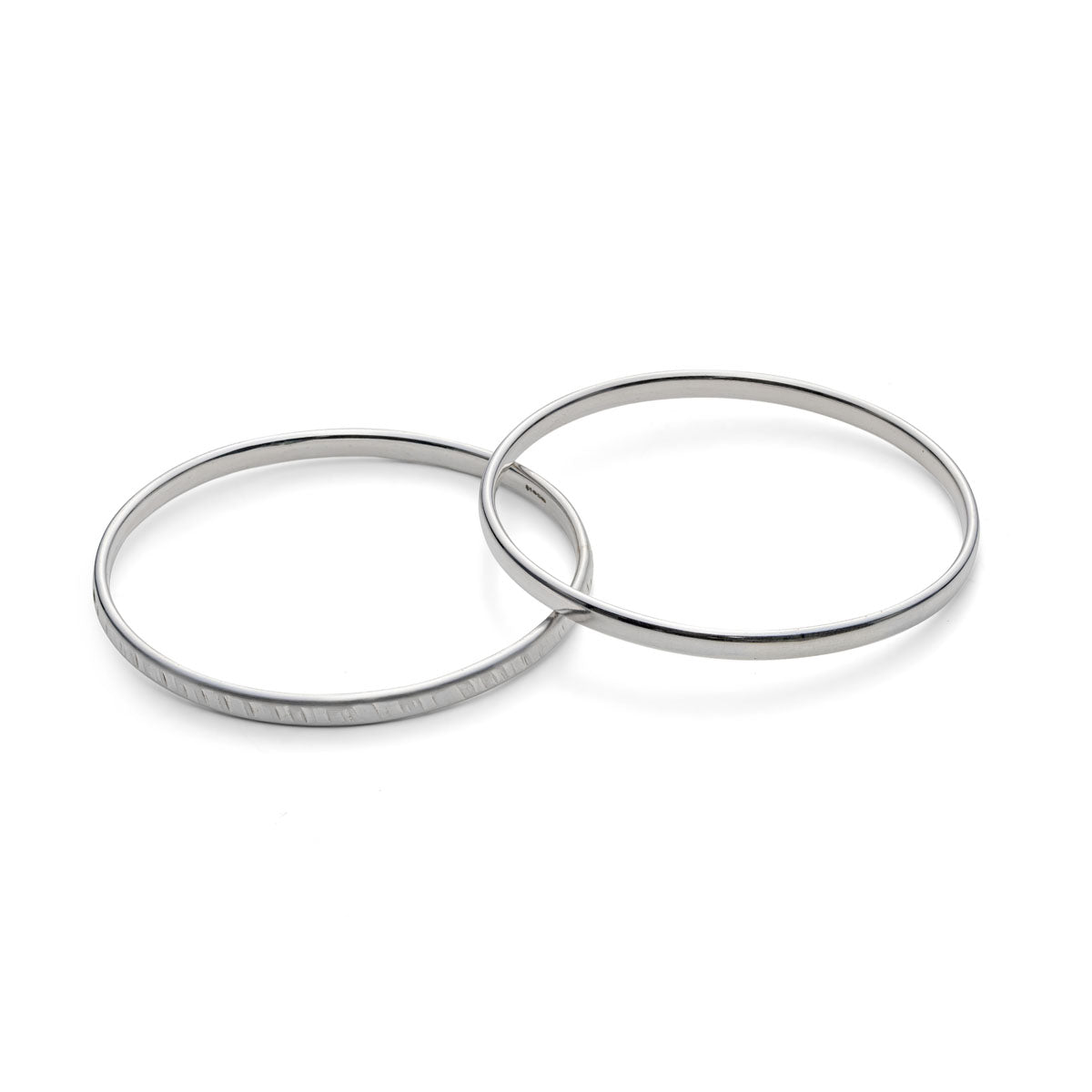 Sterling silver oval bangle